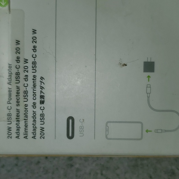 New White Apple 20W USB-C Power Adapter - Picture 3 of 6